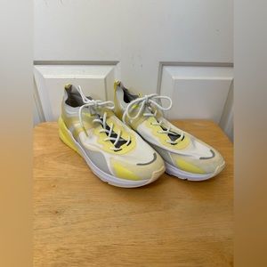 Fabletics Women's Athletic Shoes - Yellow and Gray